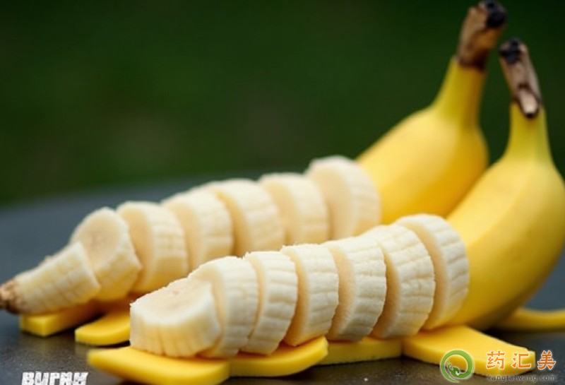 香蕉和什么食物相克不能一起吃 香蕉和什么食物相克不能一起吃